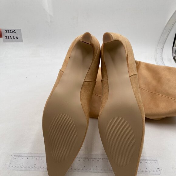 NWT Women Stretchy Knee High Boots Closed Square Toe Low Kitten Heel Nude - Picture 6 of 8